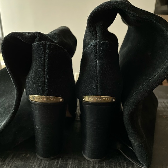 MICHAEL KORS knee high suede boot 8.5 - Picture 6 of 8